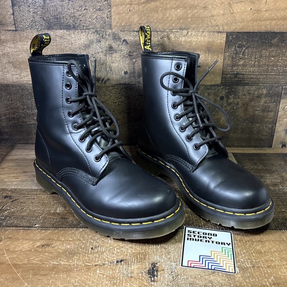Dr. Martens 1460 W Black Smooth Leather 8-Eye Lace Up Boots Women's Size 8